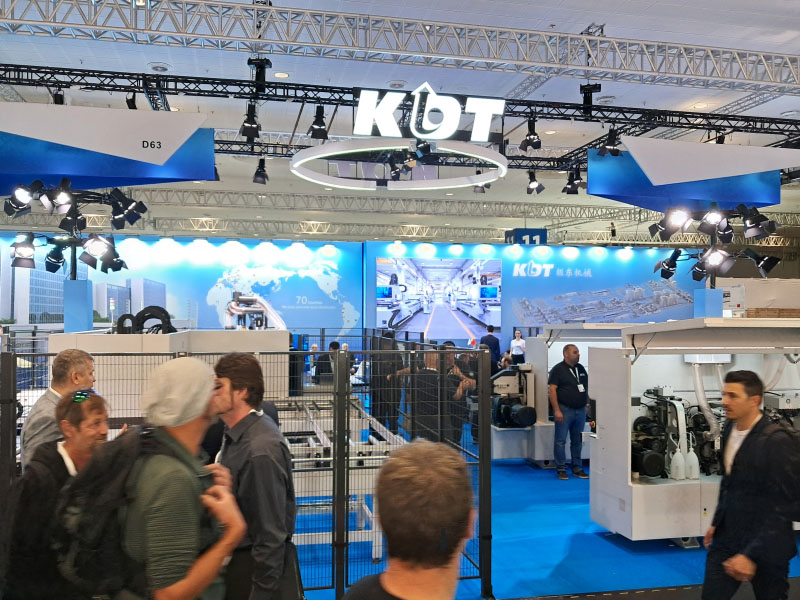 Стенд KDT Machinery на международной выставке деревообрабатывающего оборудования LIGNA 2025