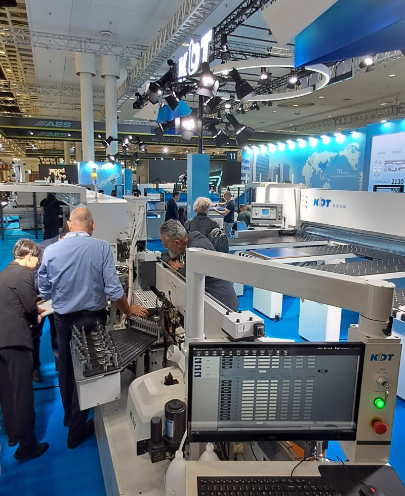 Стенд KDT Machinery на международной выставке деревообрабатывающего оборудования LIGNA 2025