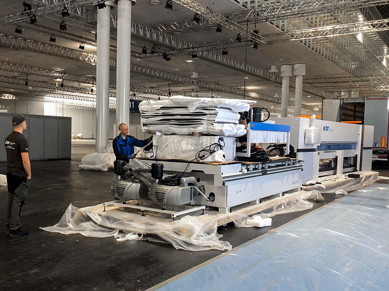 Сервисная команда Stancomplect на выставке LIGNA 2025